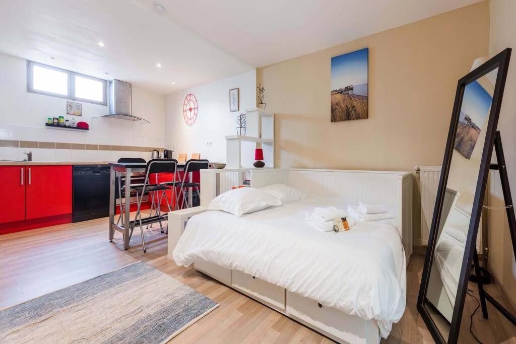 Studio Next To Bordeaux City Center With A Terrace べグル エクステリア 写真